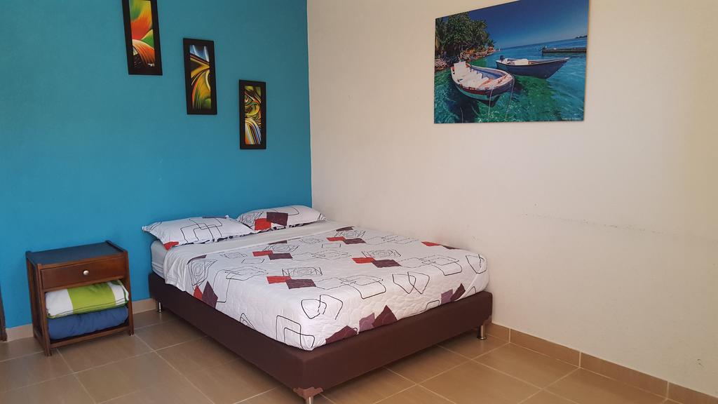 Hostal El Hangar Rionegro Exterior foto