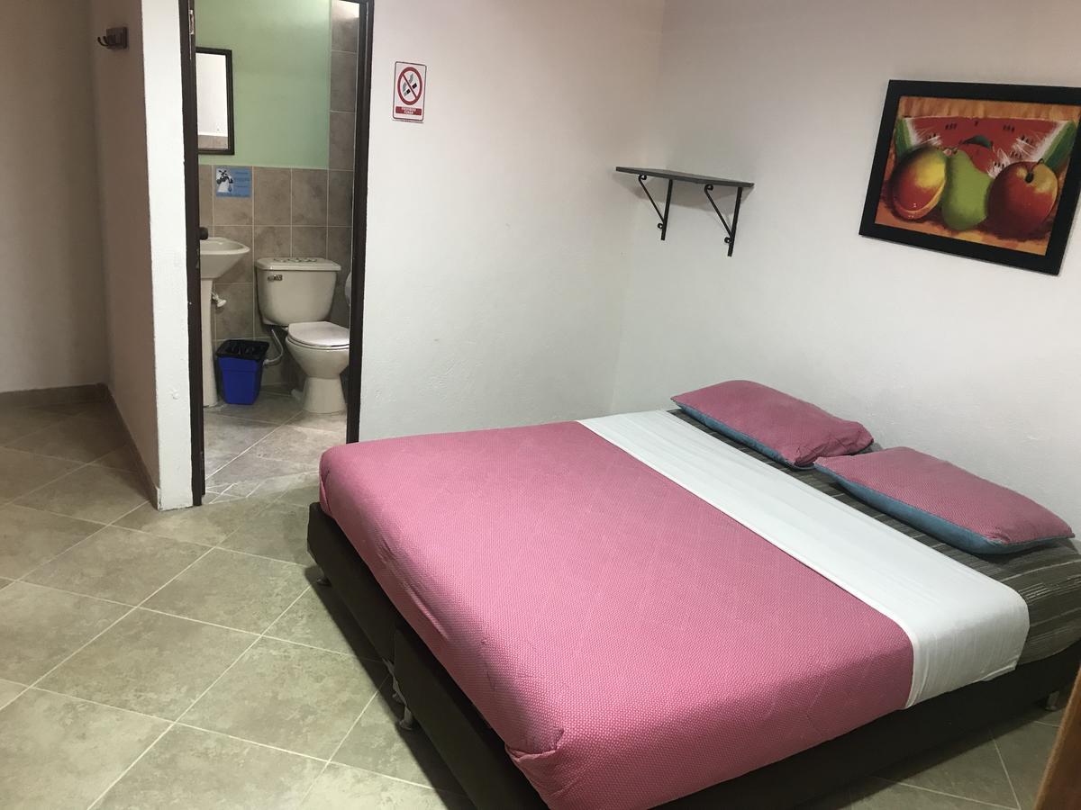 Hostal El Hangar Rionegro Exterior foto